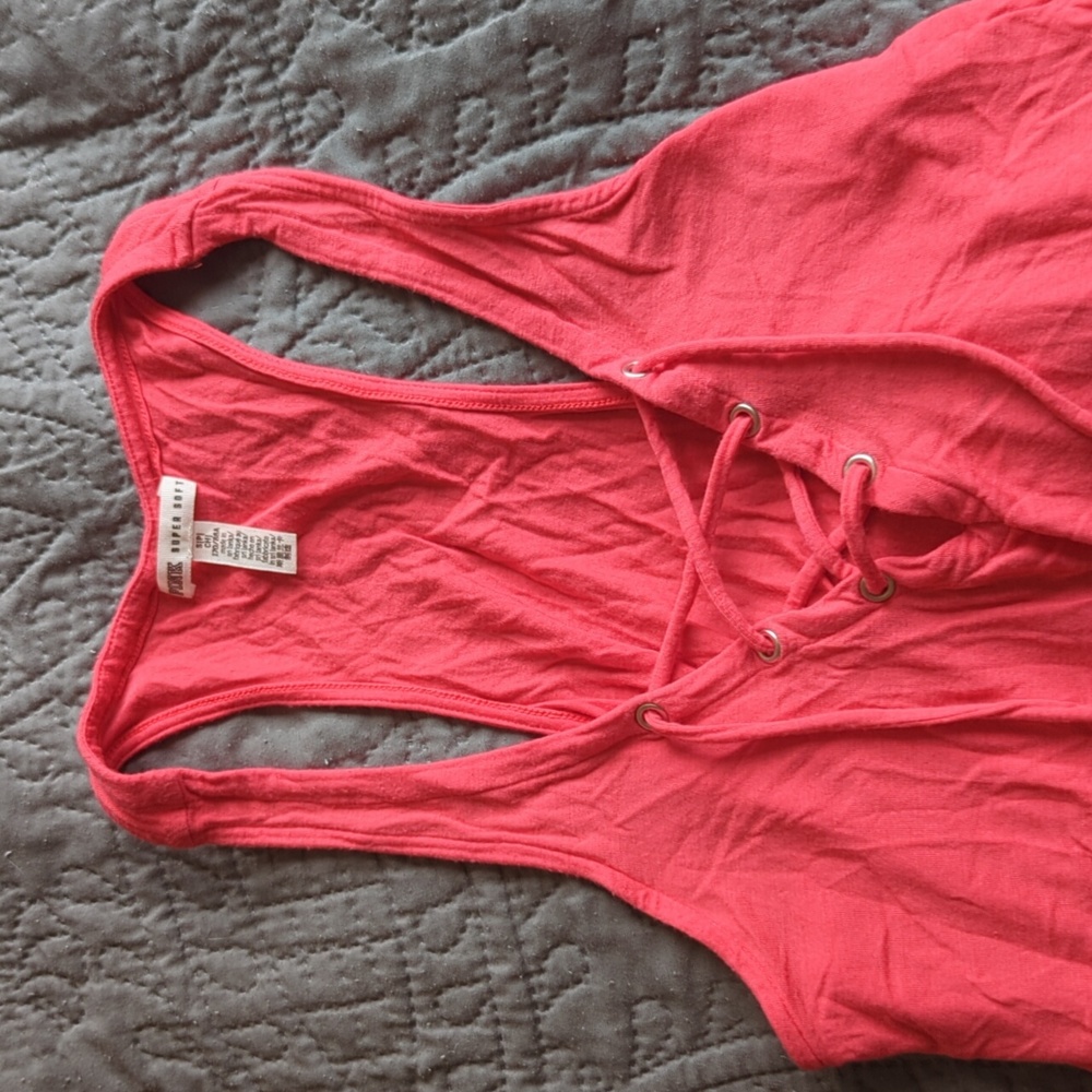 Women's tank